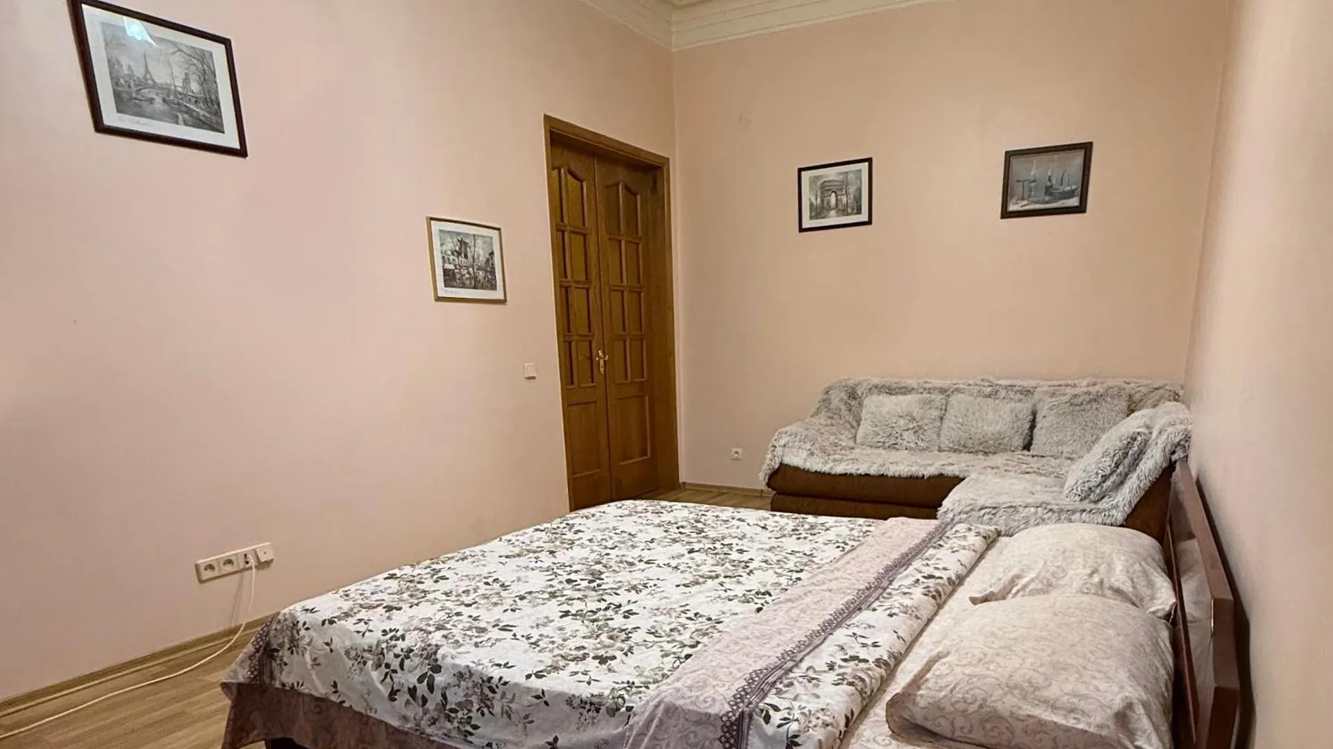 Ferienwohnung Апартменти На Майдані Незалежності Kiew
